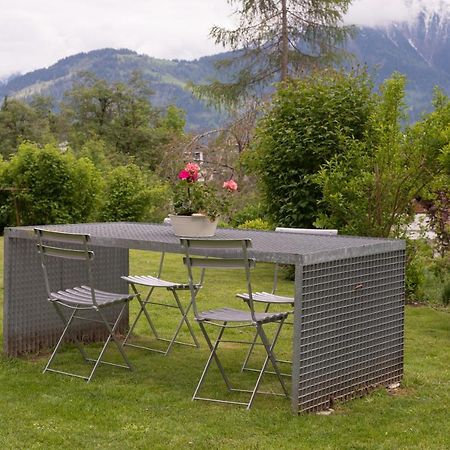 Grava - Ferienwohnung Fuer Max. 2 Personen Laax Extérieur photo