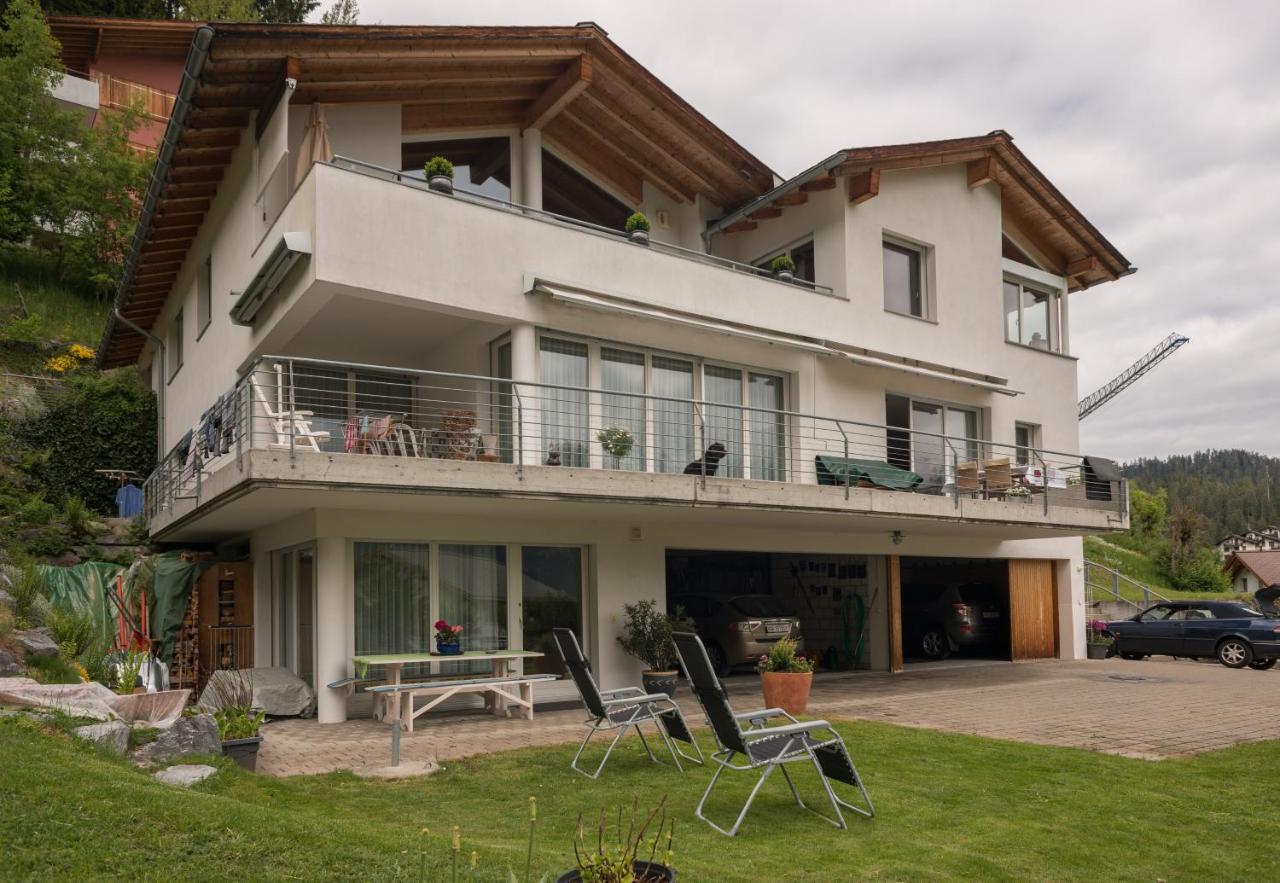 Grava - Ferienwohnung Fuer Max. 2 Personen Laax Extérieur photo
